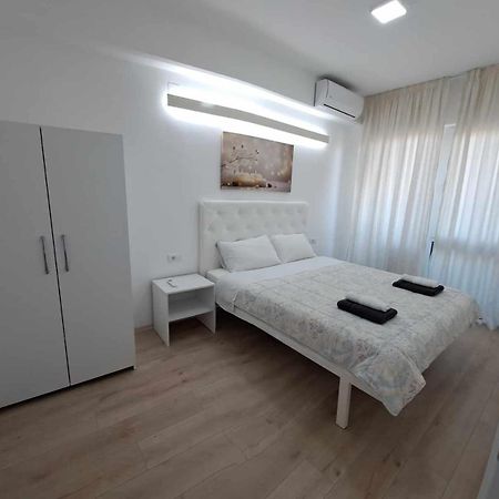 Apartment B&S スコピエ エクステリア 写真